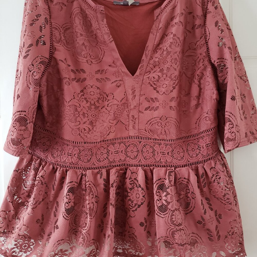 Lace peplum top